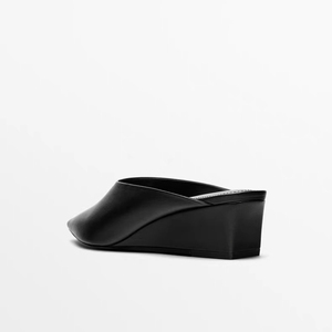 <span class=keywords><strong>Zapatos</strong></span> <span class=keywords><strong>de</strong></span> <span class=keywords><strong>Mujer</strong></span> Hechos a Mano con Parte Superior <span class=keywords><strong>de</strong></span> Cuero Genuino, Estilo Primavera 2026, <span class=keywords><strong>Zapatos</strong></span> Negros Simples con Punta en Pico y Tacón Bajo - Product Image 4