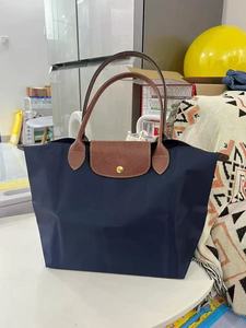 <span class=keywords><strong>Bolsas</strong></span> de Cosméticos Personalizadas al por Mayor <span class=keywords><strong>Long</strong></span>-<span class=keywords><strong>Champ</strong></span>, Modelo 2026, de Nailon y PVC con Bordado, Organizadores de Bolsos Plegables para Otoño/Invierno - Product Image 4