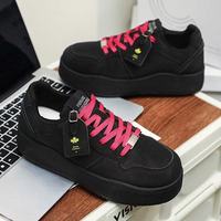 NOUVEAU 2026 Baskets montantes classiques en maille à lacets pour femmes et hommes, tailles 35-44, légères, tendance mode, design original, sans logo, style basketball