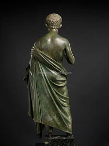 Statua Classica Greca Maschile in Bronzo Verdigris Fatta a Mano a Grandezza Naturale per Esposizioni in Gallerie e Mostre d'Arte Pubblica - Product Image 2