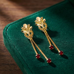 Boucles d'oreilles pendantes florales en argent rhodié avec pierres en cristal pour femme, idéales pour les fêtes et les mariages - Product Image 3