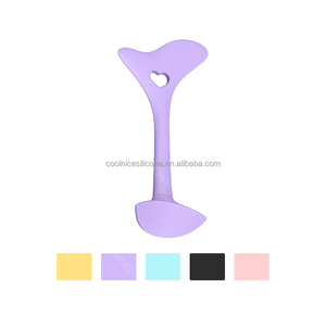 Nouvel Arrivage Tendance : Outil de Maquillage en Silicone pour Eyeliner et Ombre à Paupières Effet Fumé, Guide de Dessin Style Y - Product Image 4