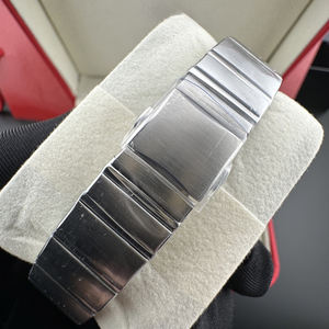 Elaborado con Gran Cuidado, este Reloj Clásico Está Diseñado para que Puedas Desempeñar tus Deberes Profesionales con Facilidad - Product Image 6