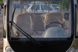 Carrito de <span class=keywords><strong>golf</strong></span> blanco convertible con parte superior abierta de 23 plazas EU Street Legal Coche eléctrico de turismo personalizado sin puertas - Product Image 4