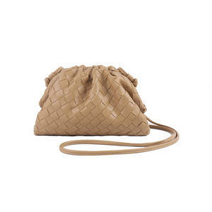 Bolso Pouch Tejido de Moda para Mujer Cartera de Nube para Damas <span class=keywords><strong>Clutch</strong></span> de Mano Elegante para Fiesta de Boda - Product Image 2