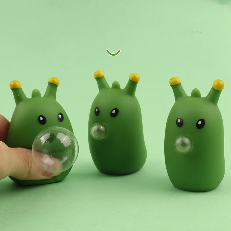 Chou bug crache des bulles 7.5cm