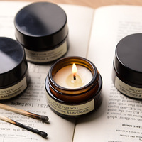 Vente en gros de bougie parfumée à la cire de soja en cire de noix de coco dans un pot à bougie en verre ambré avec couvercle Bougies parfumées de luxe de marque privée