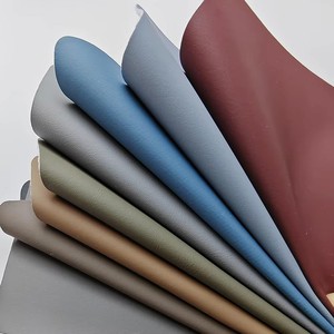 PVC de Alta Resistencia a los Arañazos, Tacto Suave, Superficie Resistente con Textura Similar a la Piel, Decorativo e Impermeable para Bolsos y Sofás - Product Image 1