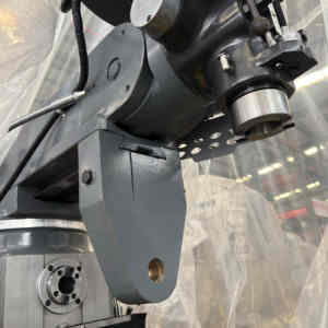 เครื่องกัดป้อมปืนอัตโนมัติอเนกประสงค์5ชั่วโมง3แกนความแม่นยำสูงส่งตรงจากโรงงาน - Product Image 3