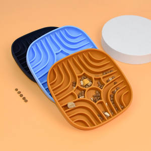 Nuevo producto para mascotas Alivio DE LA ANSIEDAD Alimentador lento personalizado Mantequilla de cacahuete portátil Tazón de silicona para perros de alimentación lenta - Product Image 4