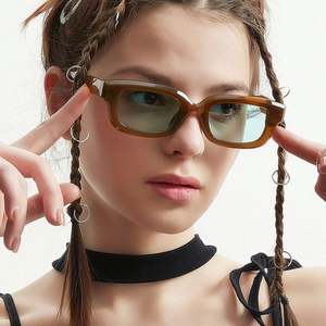 Gafas de Sol Rectangulares Vintage de Moda 2022 para Hombre, Gafas de Sol Cuadradas Verdes con Marco Pequeño y Protección UV400 para Mujer - Product Image 1