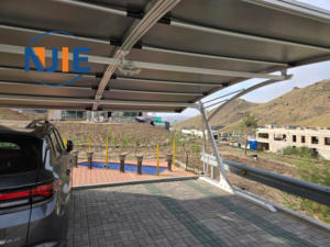 Tente de stationnement de voiture de résidence à vent fort prête à l'emploi Abris d'auto de style simple avec <span class=keywords><strong>bois</strong></span> traité sous pression naturel pour garage de voiture - Product Image 2