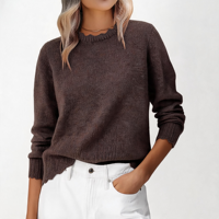 Pull en maille asymétrique pour femme, col rond, bord à volants, couleur café foncé, épaules tombantes, manches longues, mélange de laine