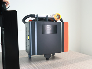Nettoyeur laser à fibre CNC LY, nouvelle <span class=keywords><strong>liste</strong></span> haut <span class=keywords><strong>de</strong></span> gamme, élimination <span class=keywords><strong>de</strong></span> la rouille, machine <span class=keywords><strong>de</strong></span> <span class=keywords><strong>nettoyage</strong></span> portable - Product Image 3