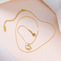 Collier artisanal en acier inoxydable avec pendentif en forme de cœur pour fille et femme, chaîne en or 18 carats