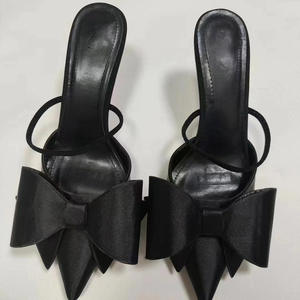 Chaussures à talons hauts pour femmes 2025, nouveau modèle, style féerique sexy, à bout pointu, à talon fin, à découpe basse, avec motif flocon de neige - Product Image 6