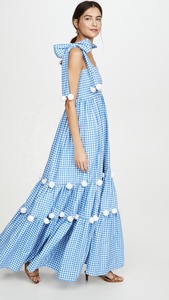 Robe longue évasée vintage à imprimé à carreaux impressionnant pour femme, avec buste smocké, bretelles à nouer, volants et pompons blancs, écologique - Product Image 2