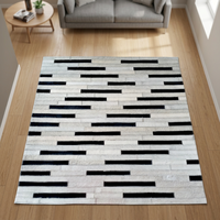 Schwarz-Weißer Haarleder-Kuhfell-Teppich Patchwork Rutschfester Handgefertigter Geometrischer Muster Moderner Dekorativer Maßgefertigter Boden-Teppich
