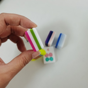 OEM khắc Acrylic 3 4 lớp khắc và vẽ tay gạch Mạt chược Mỹ đặt bất kỳ màu nào có thể được tùy chỉnh bảng trò chơi bảng - Product Image 2