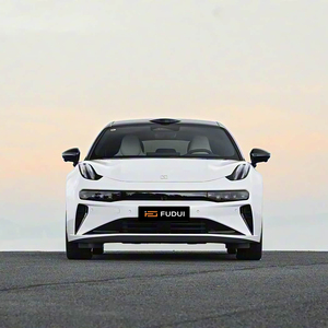 Zeekr 001 2024 Usata, Auto Elettrica di Lusso con Supporto per Ricarica Rapida, 5 Porte, 5 Posti, Hatchback, Autonomia >700km NEDC - Product Image 5