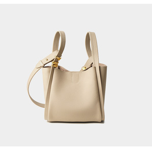 Sac à main seau haut de gamme en cuir véritable avec accents métalliques, léger, à porter à l'épaule ou en bandoulière pour femme - Product Image 3
