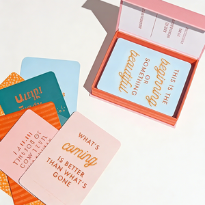 Op maat gedrukte roze matte kaarten met mooie en positieve affirmaties, inclusief papieren doosje - Product Image 4