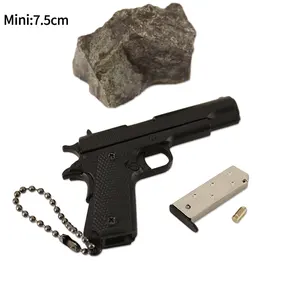 Colt 1911 oyuncak çöl kartal Mini anahtarlık Metal dekoratif anahtarlık tabanca oyuncak kılıf aksesuarları