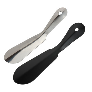 Cuchara para zapatos de metal Yingte de 16 cm, estilo corto para facilitar el calzado - Product Image 4