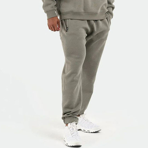 Fabricante de Calças Jogger Masculinas Personalizadas OEM, Calças Casuais de Moletom Oversized com Bolsos - Product Image 6