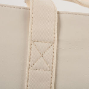 Bolso de Mano de Nailon Negro de Moda Farfetch de Marca Famosa 2022, Bolso de Hombro Impermeable Popular, Bolso de Diseñador - Product Image 4