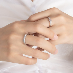 Anéis de Casal Banhados a Ouro Joias de Casal com Diamante para Mulheres e Homens Anéis Ajustáveis com Zircônia Brilhante - Product Image 4