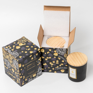 Candele Profumate in Cera di Soia con Etichetta Privata Personalizzata in Barattoli di Vetro Bianchi e Neri per Decorazione Casa e Regalo di San Valentino - Product Image 3