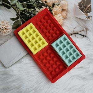Moule à gaufres en silicone antiadhésif moule carré pour chocolat, gâteaux et biscuits résistant à la chaleur lave-vaisselle micro-ondes et congélateur - Product Image 1