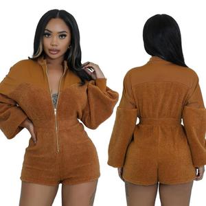 Combinaison courte en <span class=keywords><strong>polaire</strong></span> pour <span class=keywords><strong>femme</strong></span>, manches longues, haute qualité, épaisse, vente en gros - Product Image 4