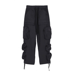 Pantalones Cargo de Alta Calidad con Seis Bolsillos Laterales para Hombre, Estilo Urbano - Product Image 1