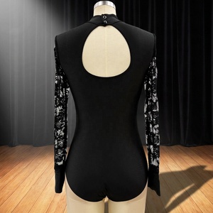 Justaucorps de danse jazz MiDee avec accents floraux pour femmes adultes, manches longues en dentelle et dos évidé pour les spectacles sur scène - Product Image 2