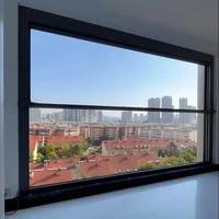 Fenêtre en alliage d'aluminium sur mesure au design postmoderne, à ouverture relevable, pour la livraison de nourriture, les salles de bain et les cafétérias, avec écran en acier inoxydable