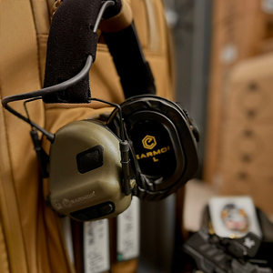 <span class=keywords><strong>Casque</strong></span> d'écoute tactique extérieur <span class=keywords><strong>Casque</strong></span> électronique <span class=keywords><strong>Casque</strong></span> RAPIDE <span class=keywords><strong>Casque</strong></span> ARC Rail Adaptateur Set Chasse <span class=keywords><strong>Tir</strong></span> - Product Image 2