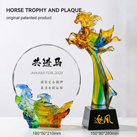 Trophée en forme de cheval poli en verre et cristal écologique Jadevertu 2026 Horse Racing Zodiac Award