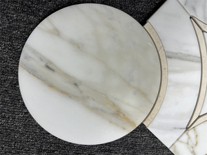 गोल्डटॉप फर्श 100% प्राकृतिक कैलोरी सोना संगमरमर मोज़ेक पदक आतिथ्य परियोजनाओं के फर्श कवर के लिए फर्श कवर - Product Image 5