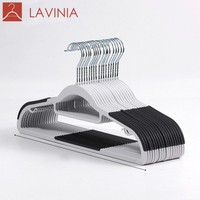 Perchas de Plástico Antideslizantes Lavinia para Ropa, Uso en Seco y Húmedo, Venta al por Mayor, con Ganchos Metálicos