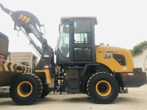 Mini Cargadora de Ruedas LW150FV, Económica, con Accionamiento Hidráulico, Compacta, <span class=keywords><strong>para</strong></span> Pequeñas Empresas y Alquiler - Product Image 2