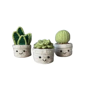 Hot Sale Mini Potted Desktop Office Car Decoration Handmade Crochet Potted Finished Product Cute Immortal Crochet Succulent