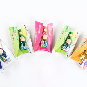 Profumo sospeso per auto deodorante in argilla polimerica multicolore con profumo sospeso - Product Image 5