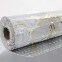 Autocollant de sol auto-adhésif en PVC effet marbre 60x60 cm au design moderne, installation facile pour bureaux, salles de bain et centres commerciaux