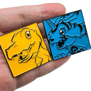 Broche Digimon de metal esmaltado, pin de anime para bolsos y mochilas, insignia, regalo, venta al por mayor - Product Image 2