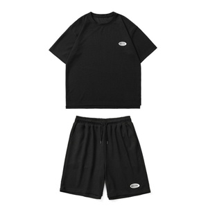 Ensemble de sport décontracté deux pièces pour homme grande taille, été, t-shirt tricoté respirant à manches courtes et short imprimé de cinq pouces - Product Image 2