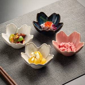 <span class=keywords><strong>Platos</strong></span> <span class=keywords><strong>de</strong></span> Cerámica Creativos para Condimentos con Forma <span class=keywords><strong>de</strong></span> Loto y Acabado Liso para Servir Salsas, Aperitivos y Sushi en el Hogar - Product Image 1