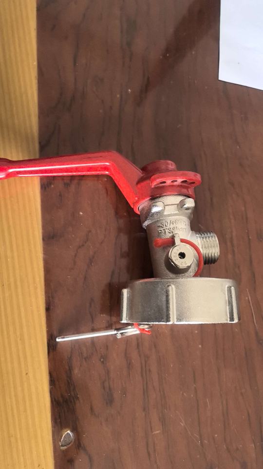 Red Handle Trolley Fire Extinguisher Valve 650g Easy Installation ...