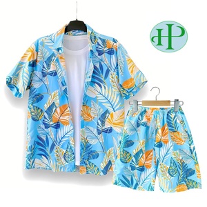 Conjunto de Dos Piezas de Secado Rápido Estilo Hawaiano con Estampado Tropical Vibrante para Viajes y Ocio de Verano - Product Image 3